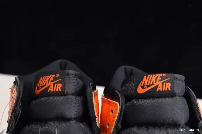 Retro - High 555088-028 3.0 Jordan Air Shattered 1 Backboard 0414
